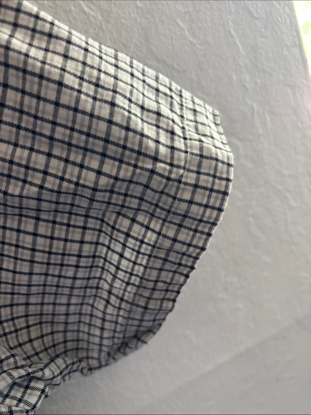 Men's Short-Sleeve Checked Button-Down Shirt - Black & White - Picture 4 of 5